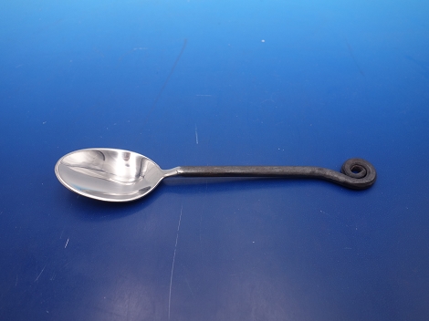 Teaspoon black oxidized handle 7 1/4